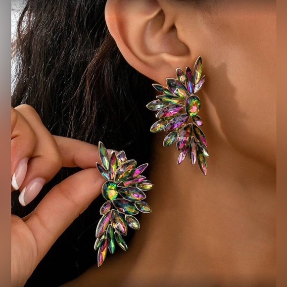 New Vibrant Multicolor Leaf Earrings